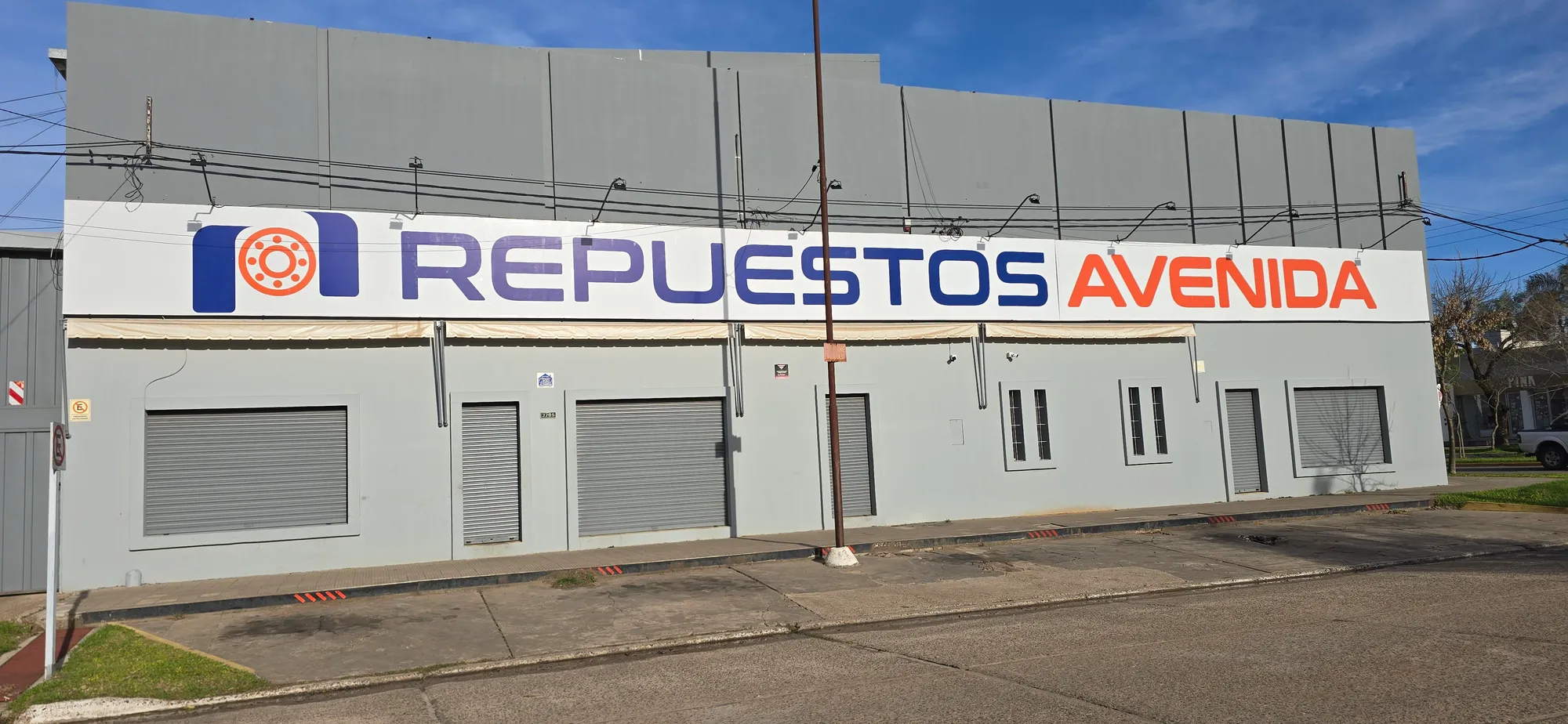 Frente de Repuestos Avenida en Av. 9 de Julio 3285, Chajarí, Entre Ríos